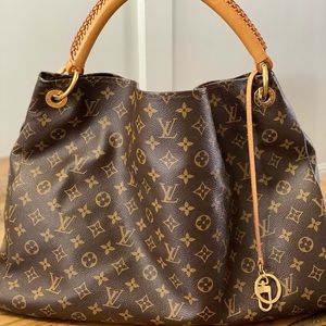 Louis Vuitton Artsy GM